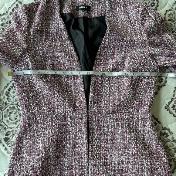 DKNY Women's Tweed Textured Blazer - Purple and White size 8 - Picture 7 of 11